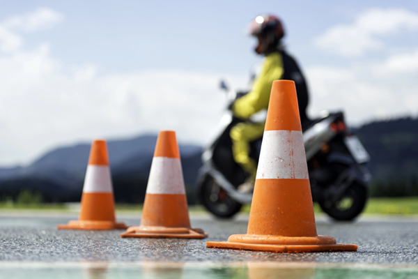 motorcycle with cones 600x400
